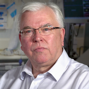 Dr. Tom Clutton-Brock
